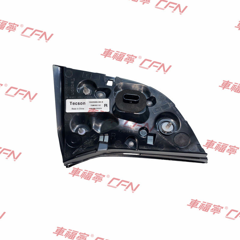 Right Inner Tail Lamp 4 PIN 1502089-00-B 2017-2023 24.5*18.5*12 For Tesla Model Y/3