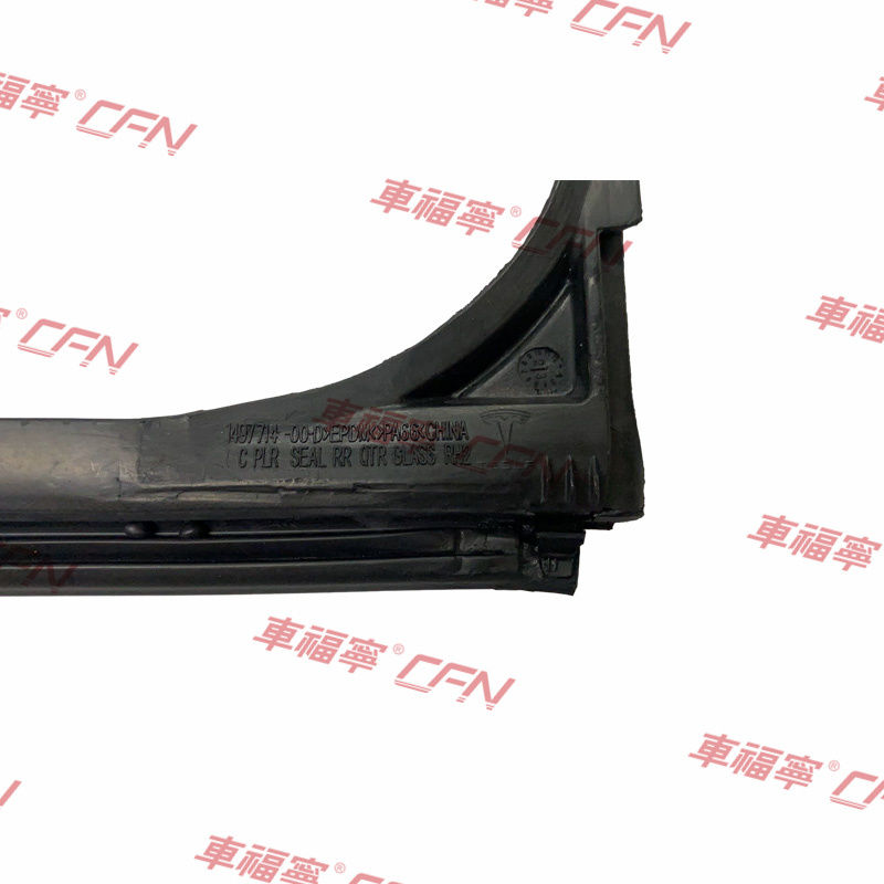 Seal Strip - Rear Quarter Glass Seal Strip Right 1497715-00-D  Rubber 40*15*2